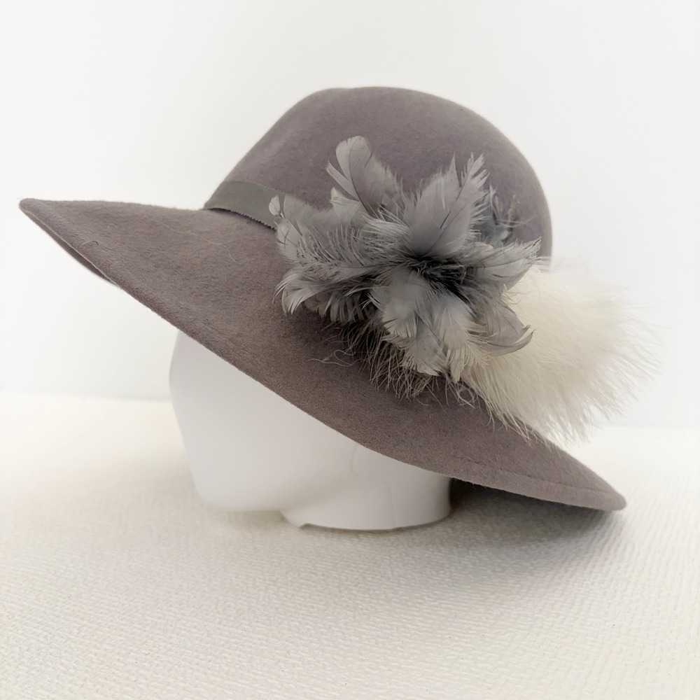 Vintage Geo W Bollman & Co Cloche Hat Feather Wool Felt Grey